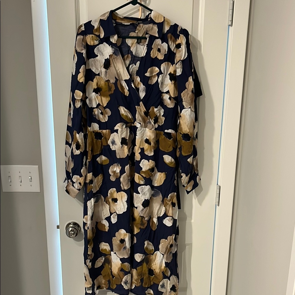 Floral Navy Dress VERO MODA CURVE 12 flowy V neck work church Easter 16 44 long